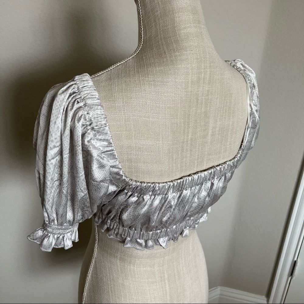 Lioness White Silver Puff Sleeve Crop Top - Picture 2 of 5
